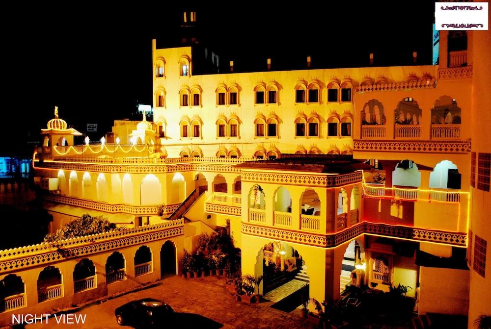 Hotel Fort Chandragupt Jaipur Extérieur photo