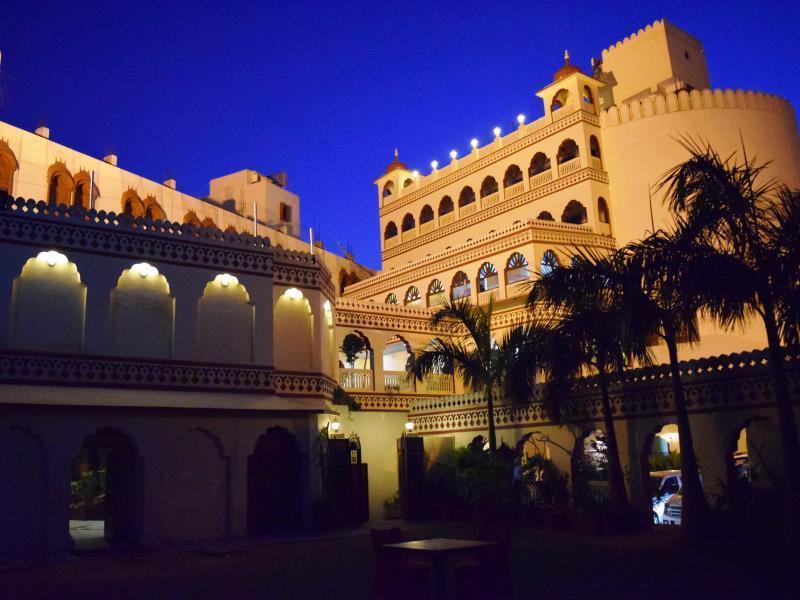 Hotel Fort Chandragupt Jaipur Extérieur photo