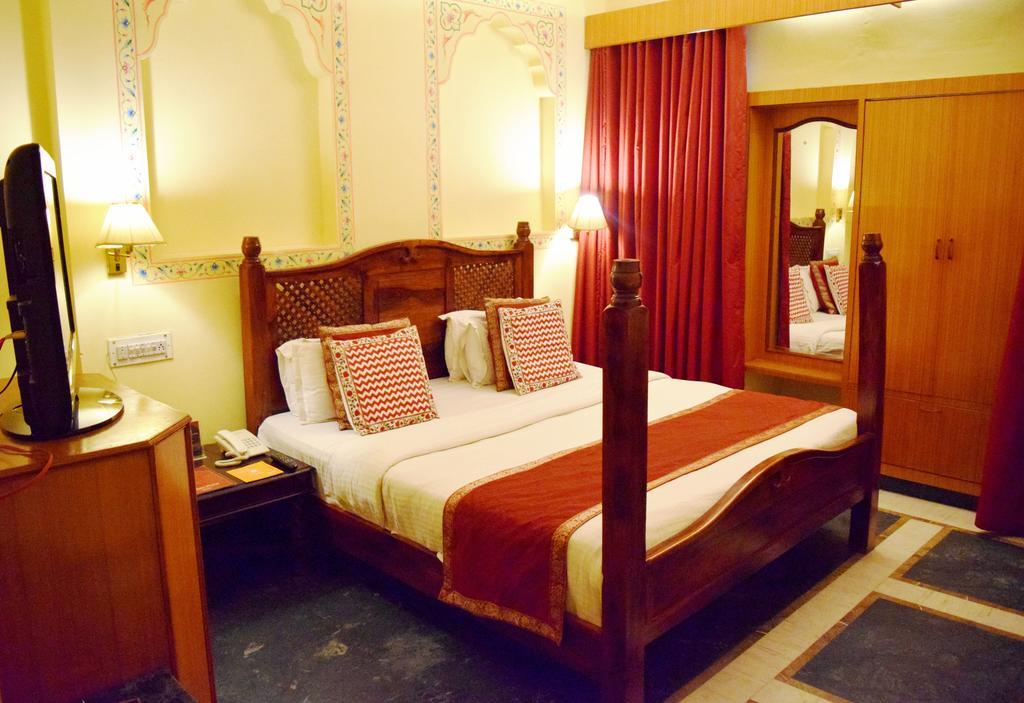 Hotel Fort Chandragupt Jaipur Chambre photo