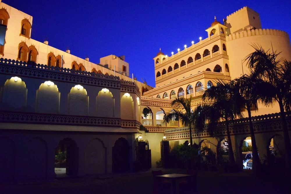 Hotel Fort Chandragupt Jaipur Extérieur photo